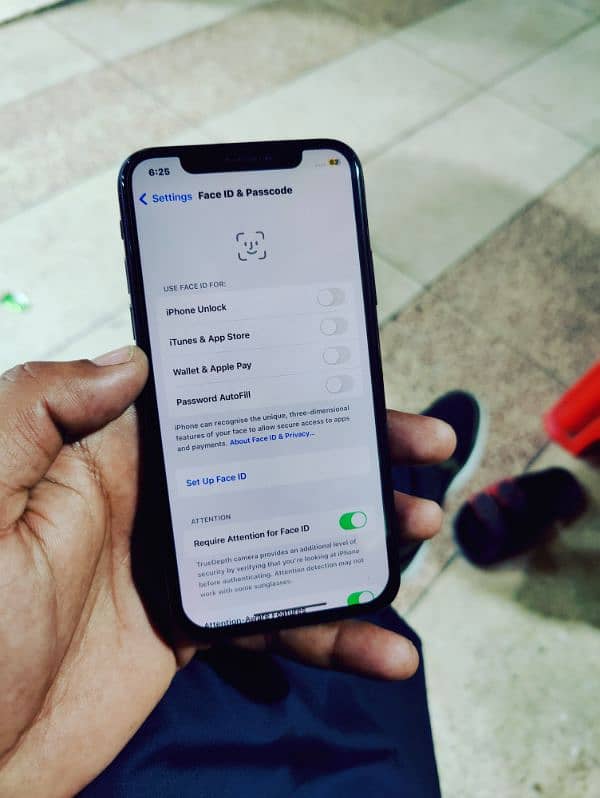 iPhone X 64GB PTA 4