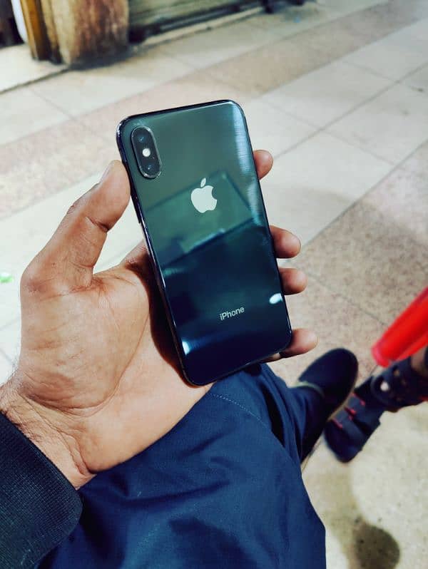 iPhone X 64GB PTA 6