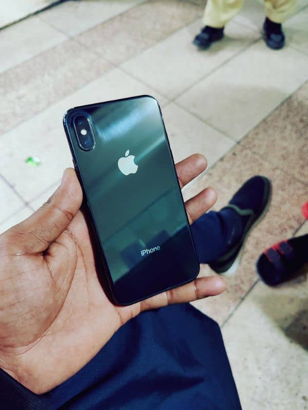 iPhone X 64GB PTA 7