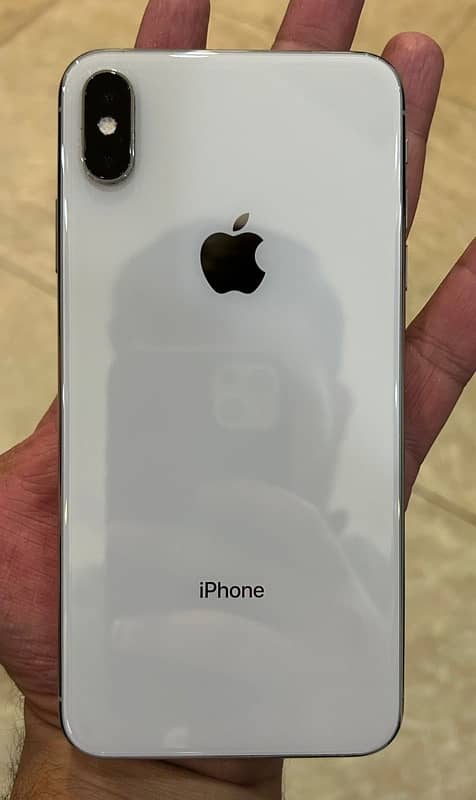 iphone xs max 4