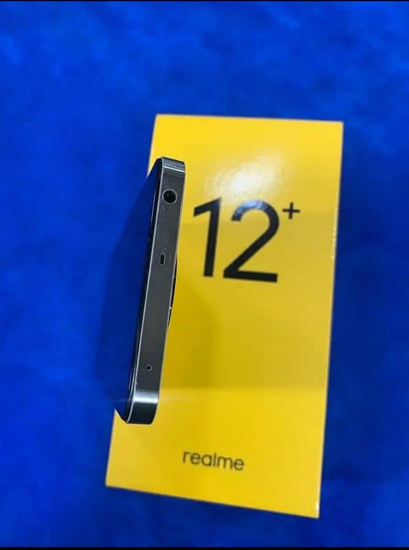 realme 12 plus daba charger sathe he 4