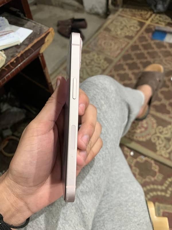 iPhone 13 256gb non pta 4