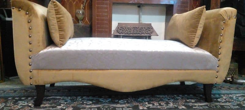 Very beautiful heavy comfortable Molty foam dewan03335138001 1