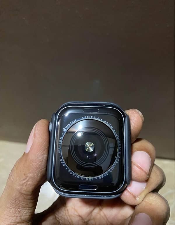 Apple Watch Series 4 44mm 3