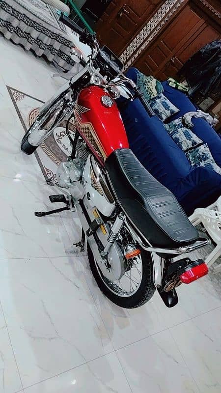 Honda 125 special edition 1