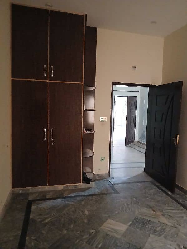 house for rent in sabzazar near lda school 3