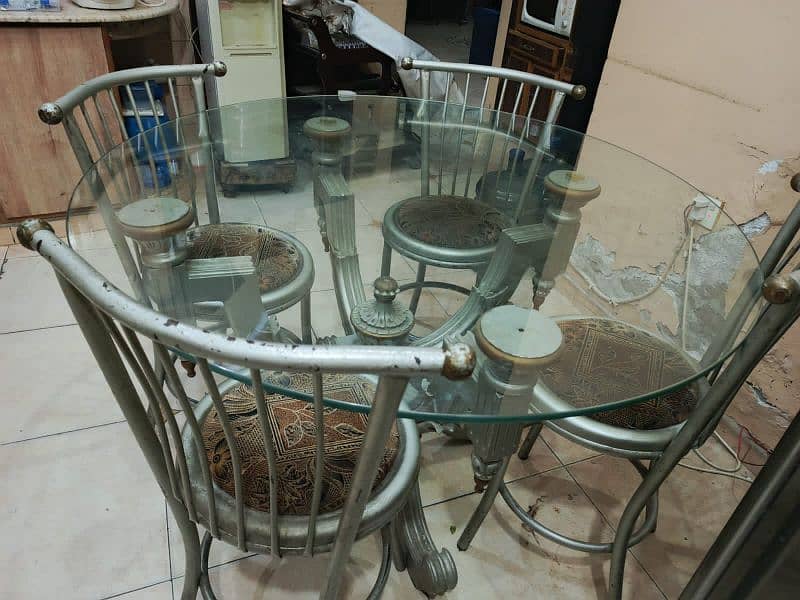 Dining table with chairs 0