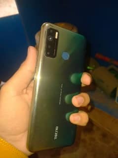 Tecno cammon 15 4gb 64gb Akala phone ha