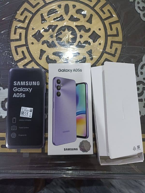 samsung A05s 4/128 0