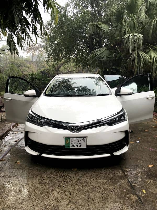 Toyota Corolla Altis 2017 1