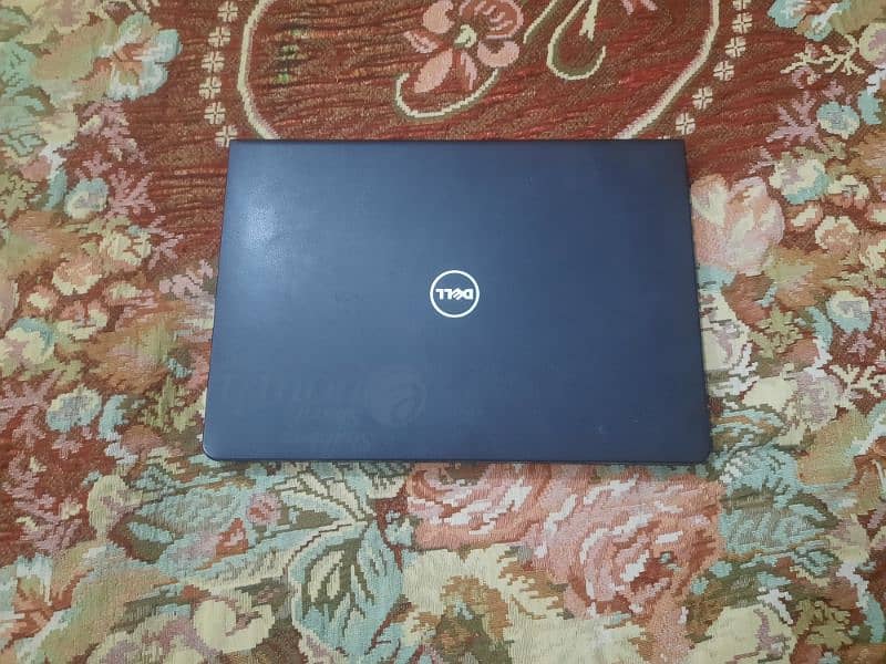 Dell Core i7 7th Generation 8/128 4