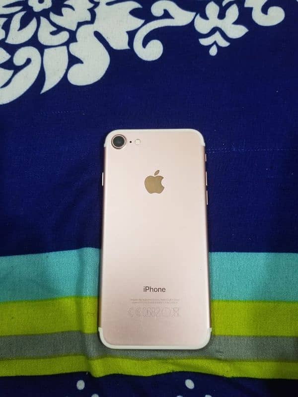 iPhone 7 0