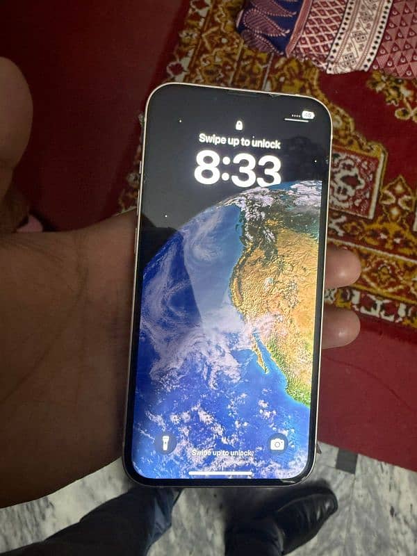 i phone 13 10/10 condition awllaa Luch phone 5