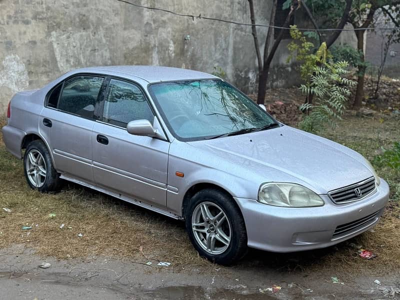 Honda Civic VTi 2000 3