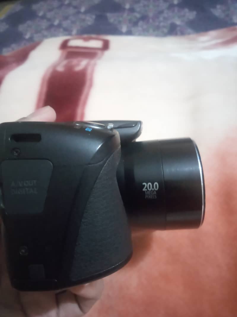 Canon Powershot SX410 IS for sale in excellent condition 2