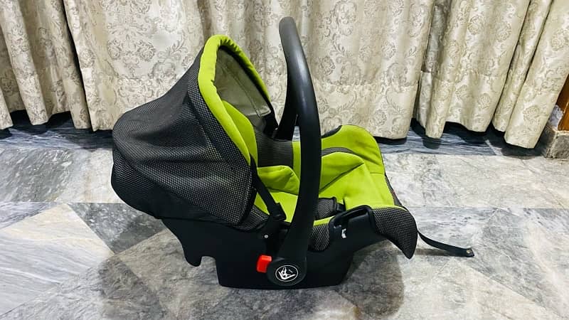 Tinnies original Car seat/ baby carrier / 7