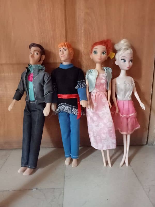 Frozen Dolls 1