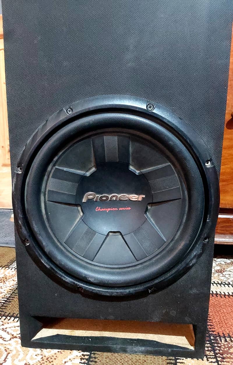 Rock mars amplifier & Pioneer woofer 3