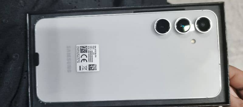 Samsung S24 FE pta approved 1