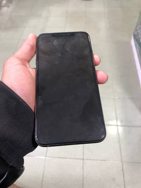 Iphone xsmax 256 non pta just battery change urgent sale 2