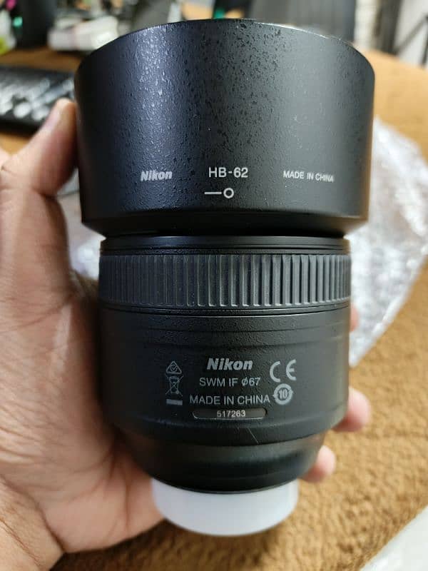 Nikon 85mm 1.8G AF  lens 10/10 Condition 1