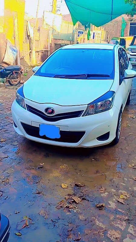 Toyota Vitz 2013/2015 2