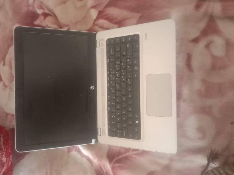 Hp core i5  7 generation  8 gb ram256 SSD 0