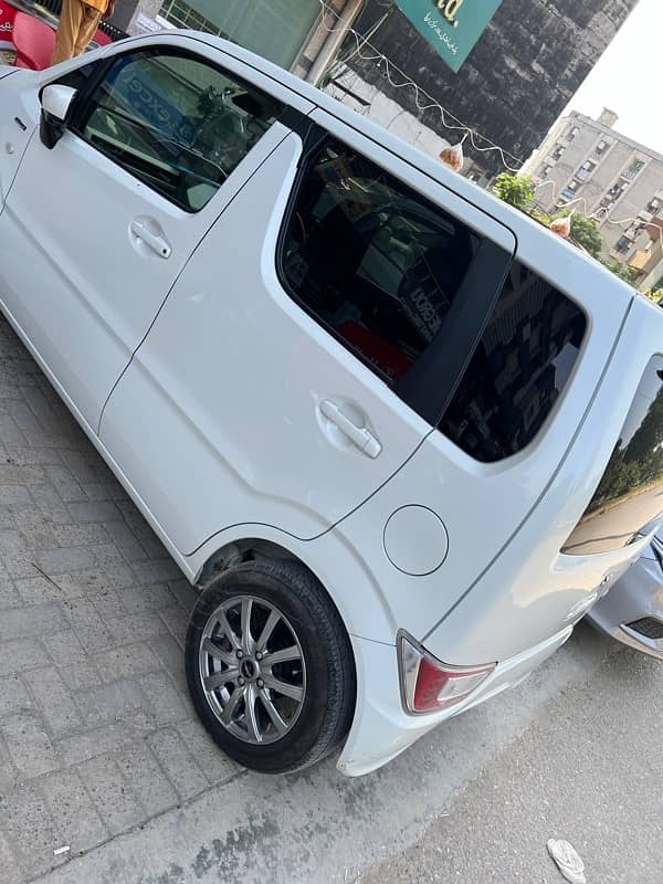 Suzuki Wagon R 2019 3