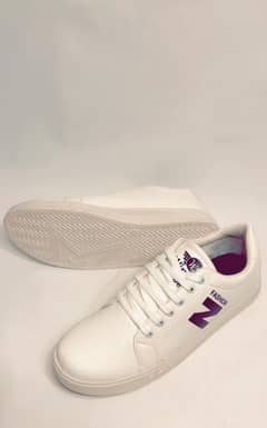 new white sneakers brand new