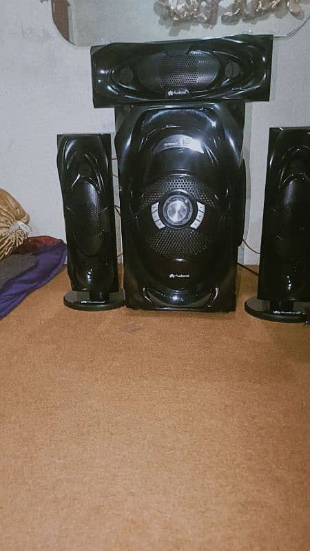 audionic monster m310 4