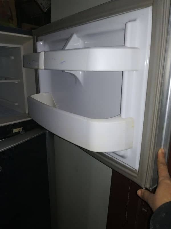 Refrigerator for sale urgent 7