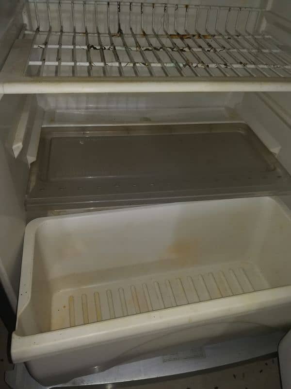 Refrigerator for sale urgent 8