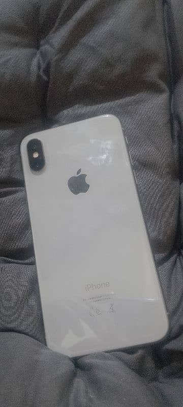 i am selling i phone x 64gb factory unlock s 0