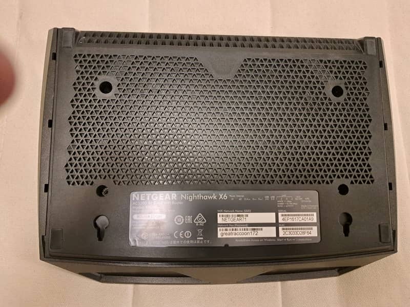 Netgear Nighthawk R8000 X6 AC3200 Tri Band WiFi Gigabit Router(Used) 2