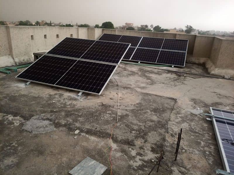 solar 3kw inverter and 6 solar panels 200w 3