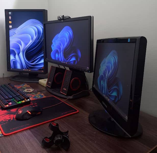 x3 Monitors | GTX 1060 | Gaming PC | 32 GB DDR4 | Samsung SSD 5