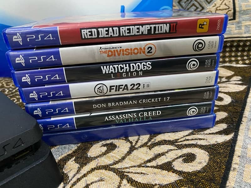 Playstation 4 Slim 1Tb with Games 3