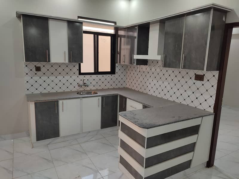 For Rent 3 Bed Dd Portion in Kaneez Fatima Society 5