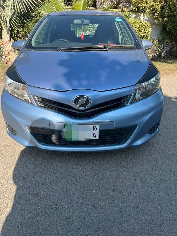 Toyota Vitz 2013/2016 0