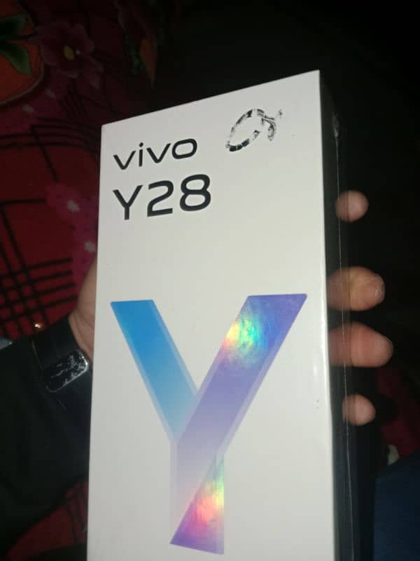 Vivo y28 (8+8)(128) 3