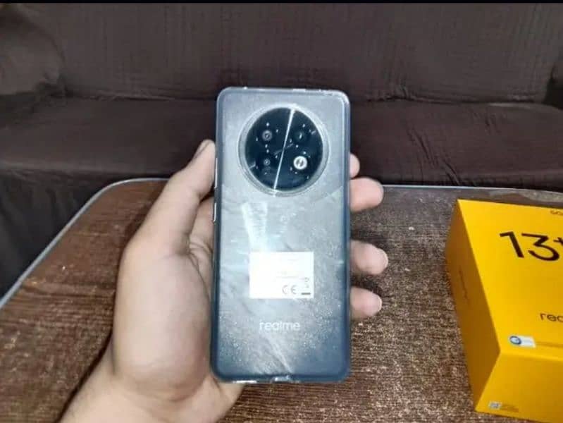 realme 13+ 5G 0