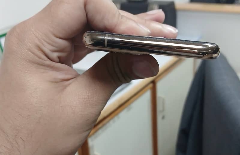 IPHONE 11 PRO PTA APPROVED GOLDEN 2