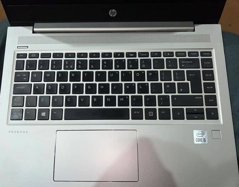 HP i5 10th gen 440G7 2