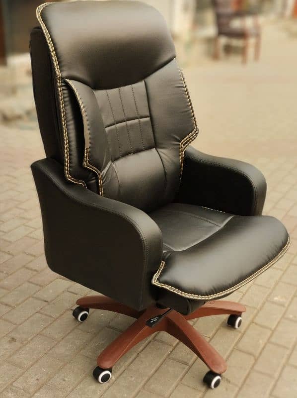 Executive office chair 1