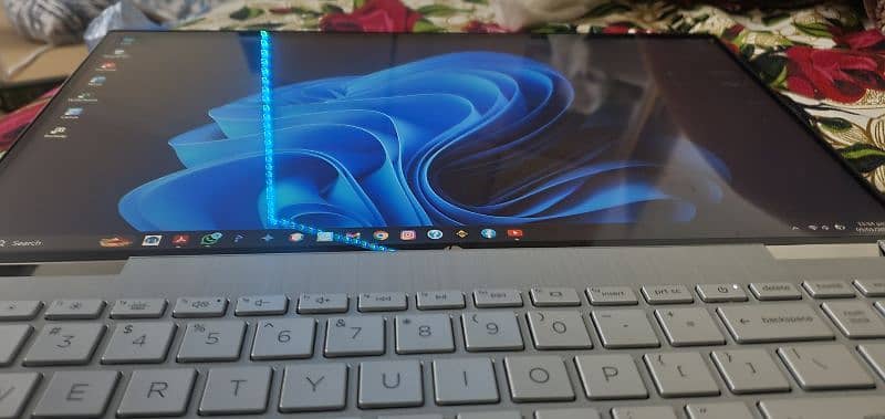 Hp Pavilion core i5 11th gen 16gb ram 512 ssd 3