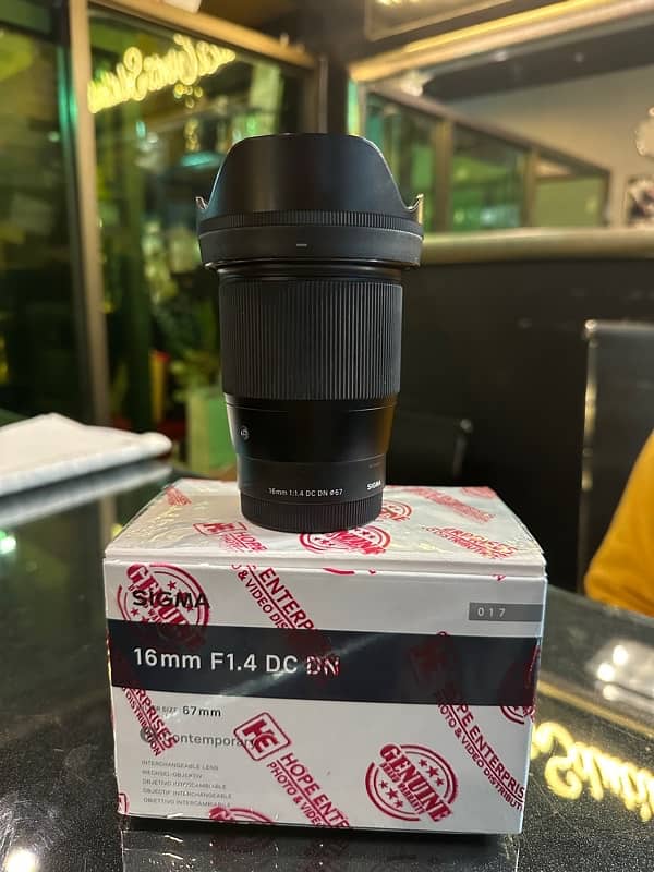 Sigma 16mm f1.4 DC DN lens 0