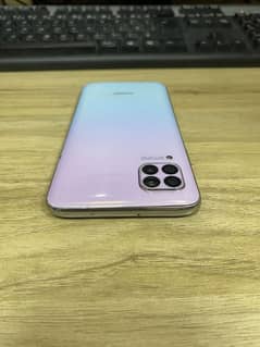 HUAWEI P 40 LITE