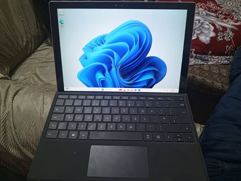 MICROSOFT SURFACE, PRO 4 2