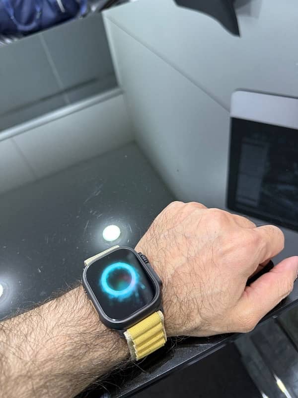 Apple Watch Ultra 2 black edition 2