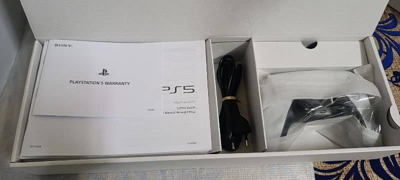 PLAYSTATION 5 FAT(PS5) 7